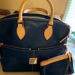 Dooney & Bourke